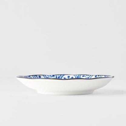 Tapas Plate 16.5cm Petal Crest Design